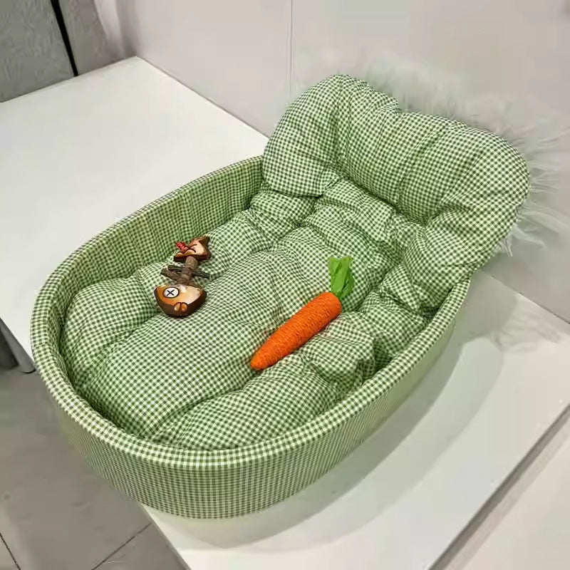 Cozy Macaron Four Seasons Dog Bed