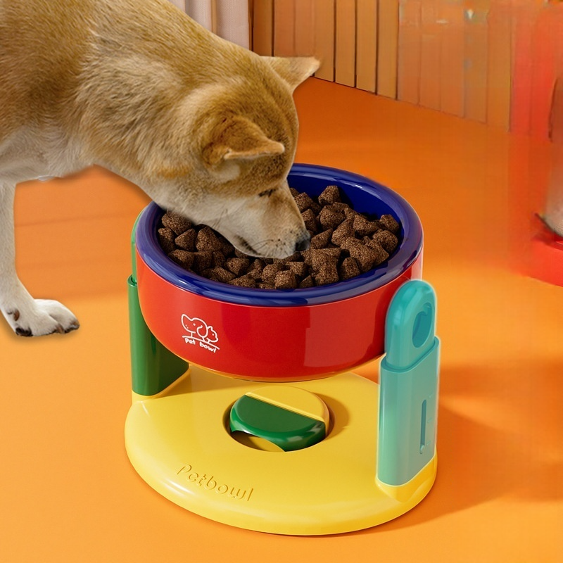 Adjustable Suction Cup Pet Bowl